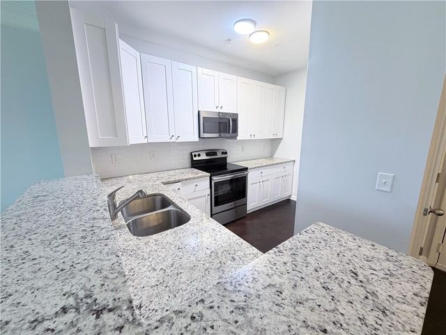 10 Perimeter Summit Boulevard NE 4343, Atlanta, GA 30319