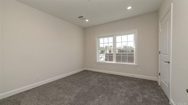 776 Fulton Street 3A, Farmingdale, NY 11735