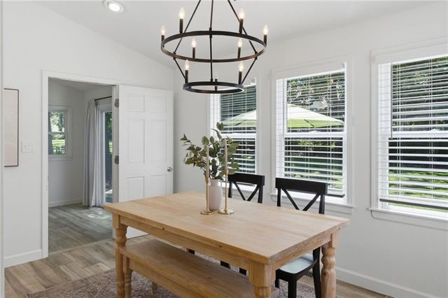 12862 Sagamore Road, Leawood, KS 66209