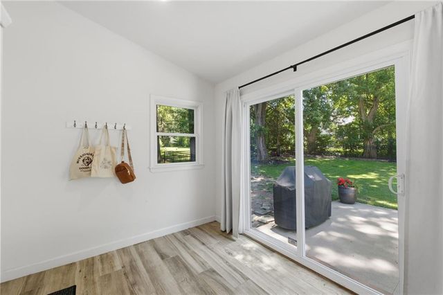 12862 Sagamore Road, Leawood, KS 66209