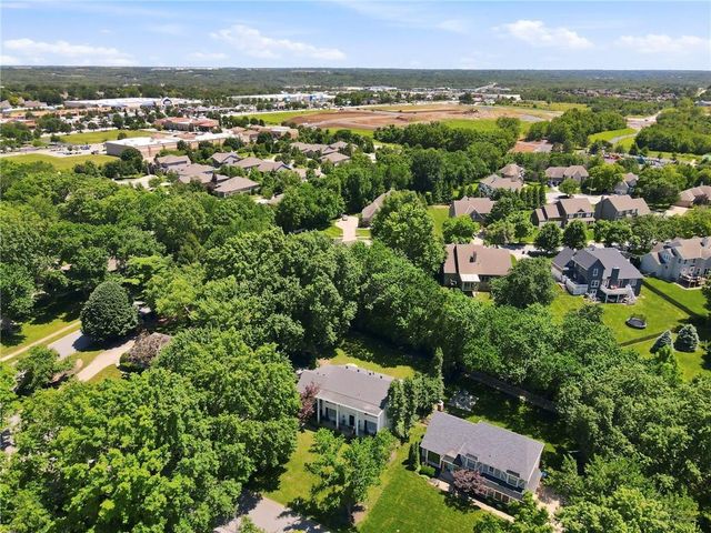12862 Sagamore Road, Leawood, KS 66209