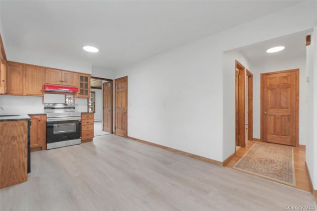 30 Hummel Road, New Paltz, NY 12561