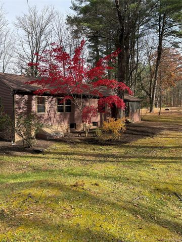 30 Hummel Road, New Paltz, NY 12561