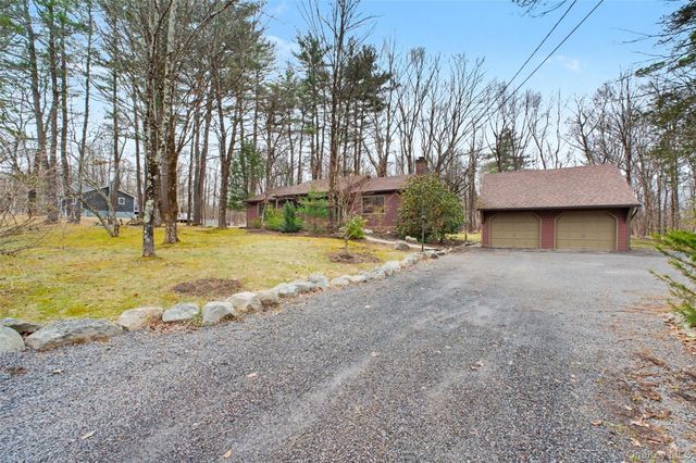 30 Hummel Road, New Paltz, NY 12561