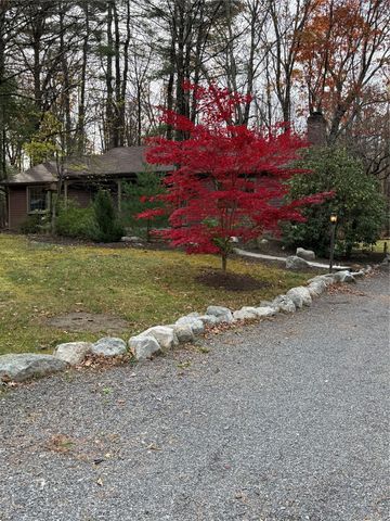30 Hummel Road, New Paltz, NY 12561