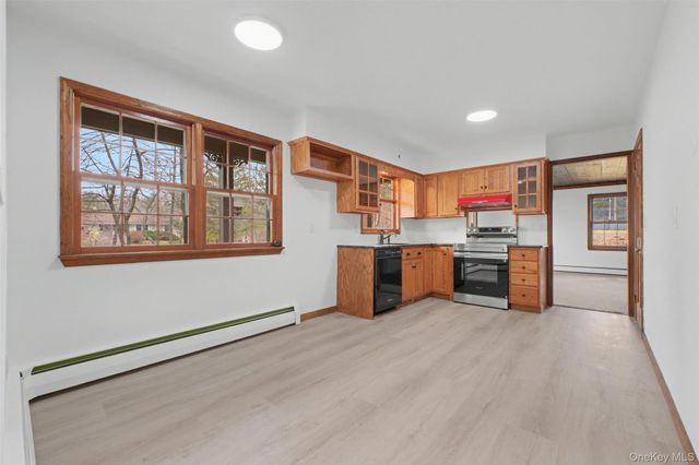30 Hummel Road, New Paltz, NY 12561