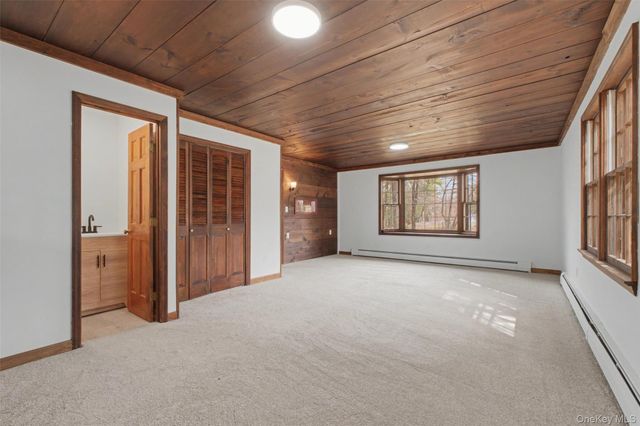 30 Hummel Road, New Paltz, NY 12561