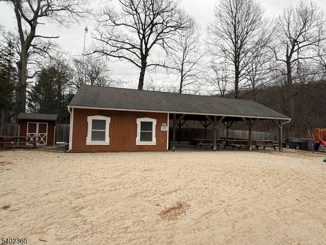 52 Broadway, West Milford Twp., NJ 07480