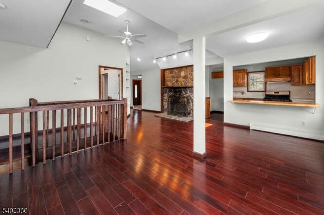 52 Broadway, West Milford Twp., NJ 07480