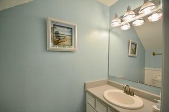 11 Gulf Breeze Court, Destin, FL 32541