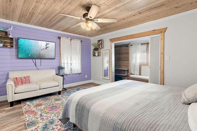 11 Gulf Breeze Court, Destin, FL 32541