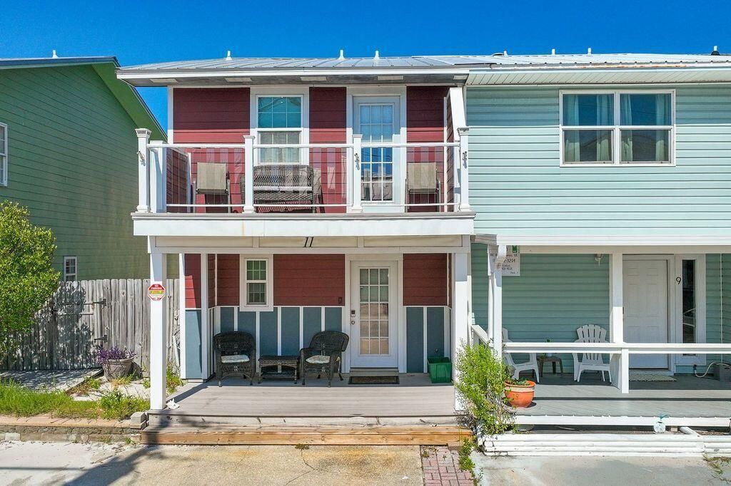 11 Gulf Breeze Court, Destin, FL 32541