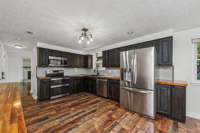 4254 Fox Hollow Drive, Blue Ash, OH 45241