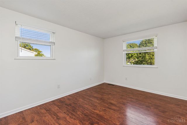 4254 Fox Hollow Drive, Blue Ash, OH 45241