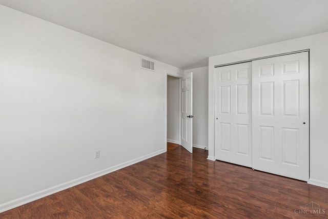 4254 Fox Hollow Drive, Blue Ash, OH 45241