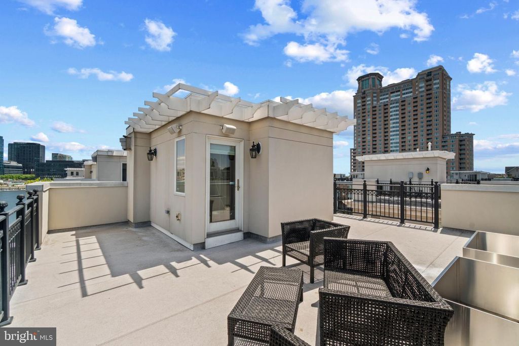Image 34 of property listing at 608 PONTE VILLAS N #170, Baltimore, MD 21230