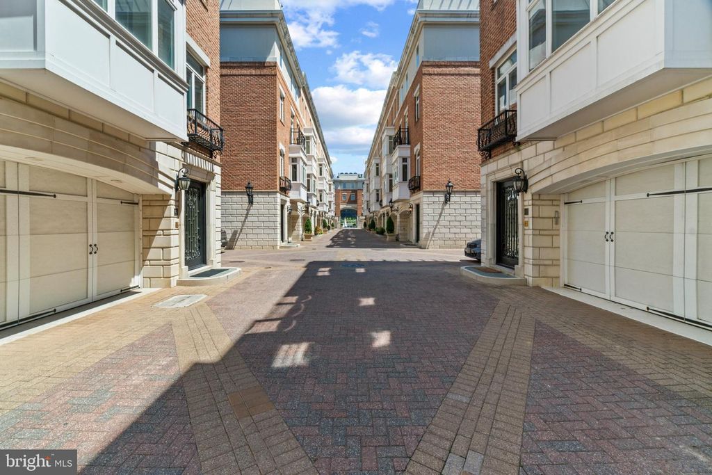 Image 42 of property listing at 608 PONTE VILLAS N #170, Baltimore, MD 21230