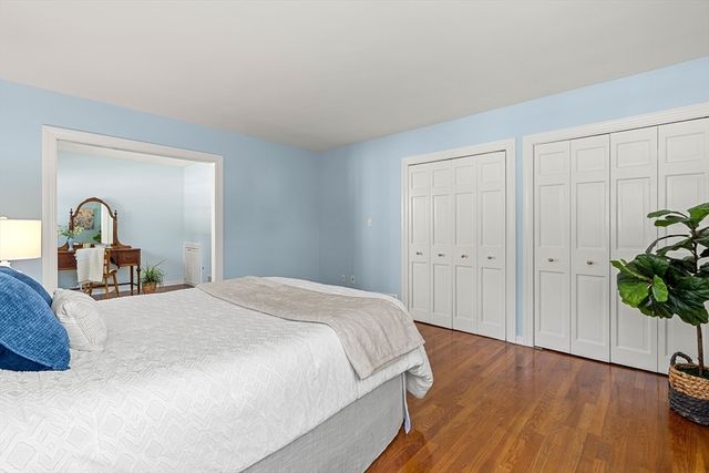 173 Florence Rd, Lowell, MA 01851