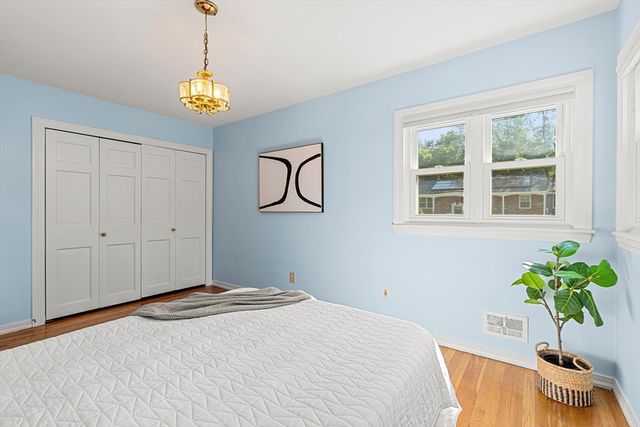 173 Florence Rd, Lowell, MA 01851
