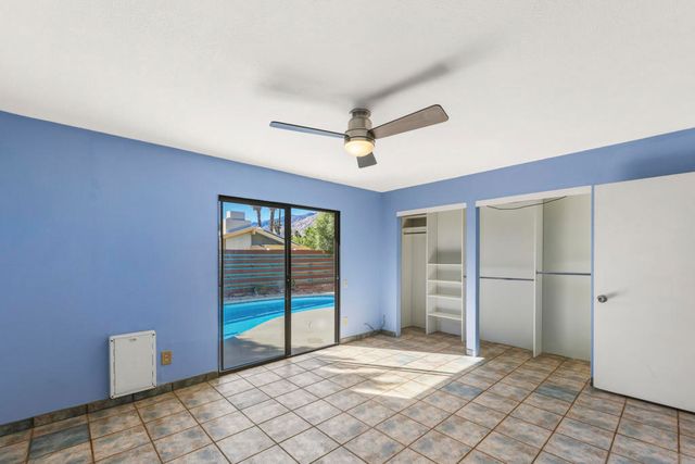 1351 E Luna Way, Palm Springs, CA 92262