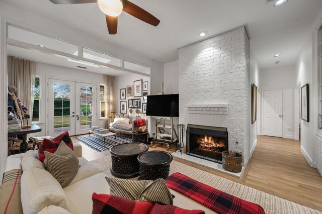 1747 Crescent Lane, Duncanville, TX 75137