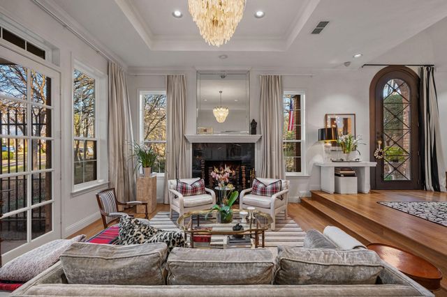 1747 Crescent Lane, Duncanville, TX 75137