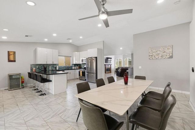 31115 Whispering Palms Trail, Cathedral City, CA 92234