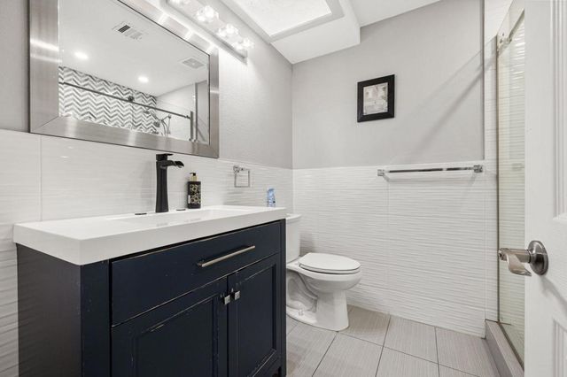 31115 Whispering Palms Trail, Cathedral City, CA 92234