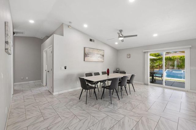 31115 Whispering Palms Trail, Cathedral City, CA 92234