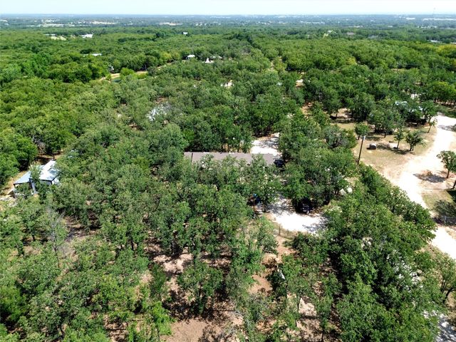 211 Spring Valley Road, Paradise, TX 76073