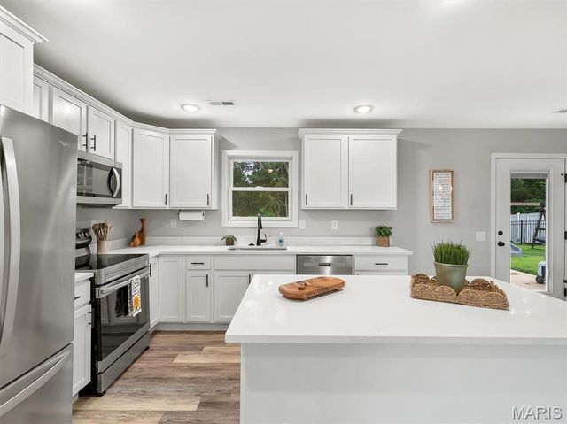 800 Atlantic Drive, Union, MO 63084