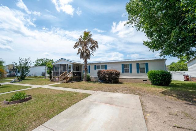 8629 Bragg Dr., Myrtle Beach, SC 29588