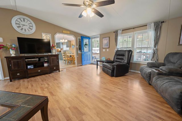 8629 Bragg Dr., Myrtle Beach, SC 29588