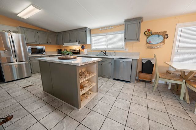 8629 Bragg Dr., Myrtle Beach, SC 29588