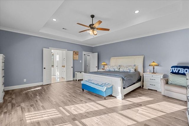 1304 Sailaway Drive, League City, TX 77573