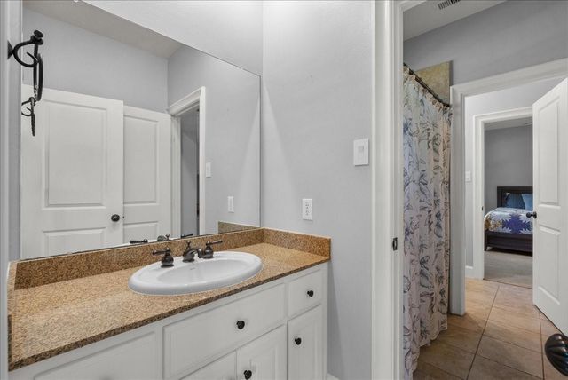 1304 Sailaway Drive, League City, TX 77573