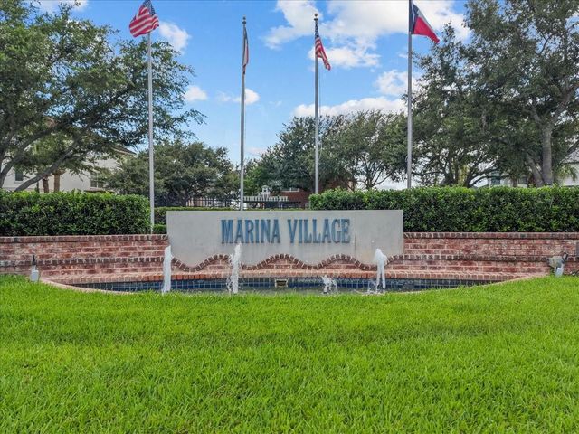 1304 Sailaway Drive, League City, TX 77573