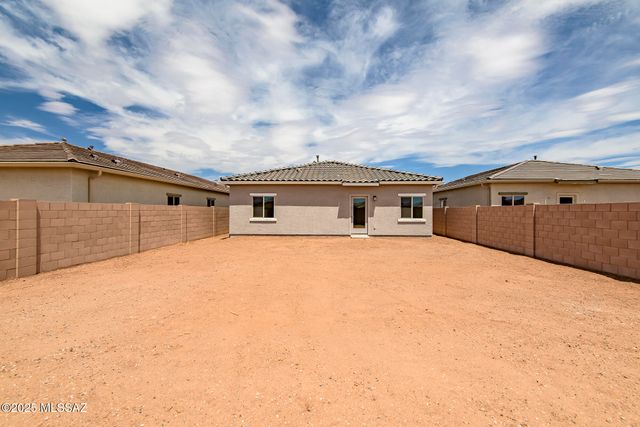 21959 E Pebbles Avenue, Red Rock, AZ 85145