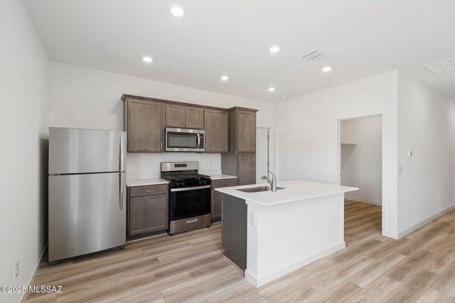 21959 E Pebbles Avenue, Red Rock, AZ 85145