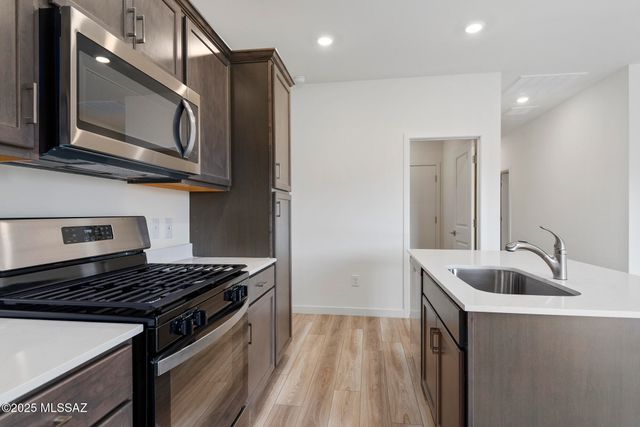 21959 E Pebbles Avenue, Red Rock, AZ 85145