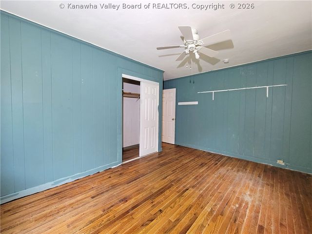 3064 Middle Fork Drive, Charleston, WV 25314