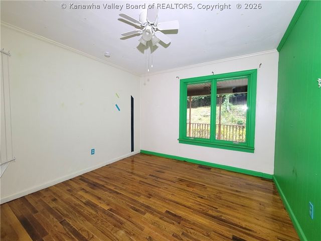 3064 Middle Fork Drive, Charleston, WV 25314
