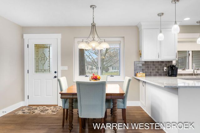 600 W Alice Avenue, Zeeland, MI 49464