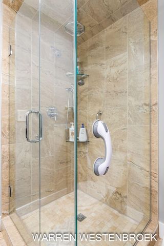 600 W Alice Avenue, Zeeland, MI 49464