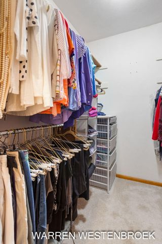 600 W Alice Avenue, Zeeland, MI 49464