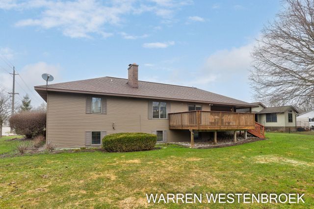 600 W Alice Avenue, Zeeland, MI 49464