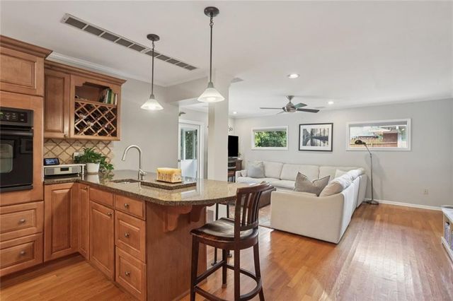 3871 Hillcrest SE Drive, Smyrna, GA 30080