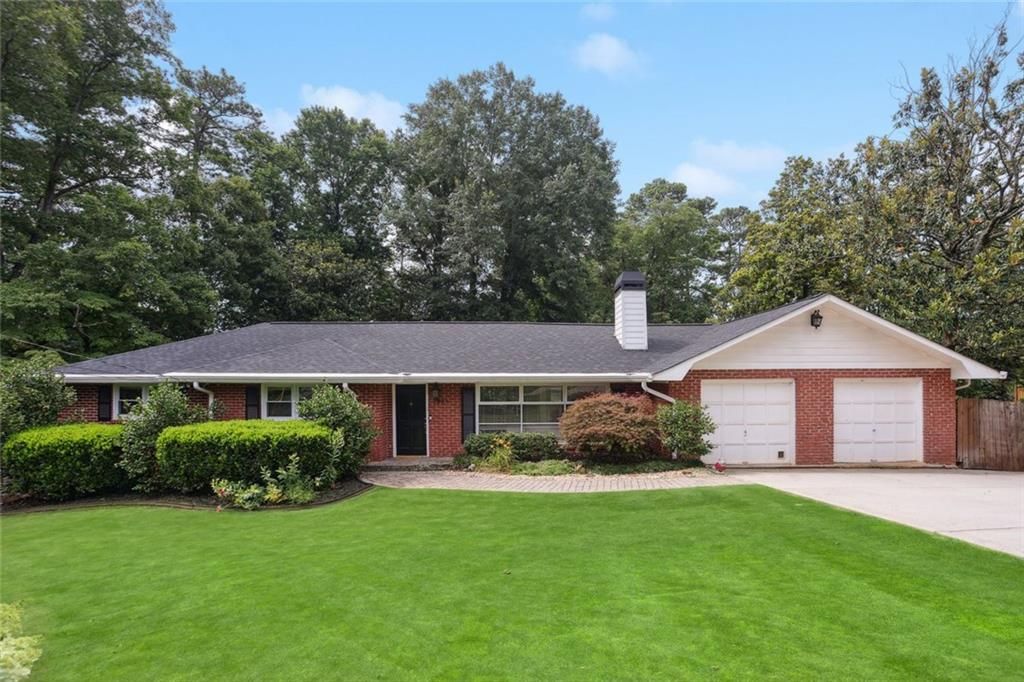 3871 Hillcrest SE Drive, Smyrna, GA 30080