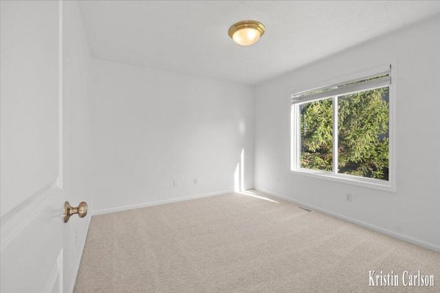 975 Dogwood Meadows Se, Ada Twp, MI 49301