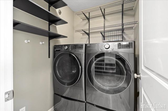 975 Dogwood Meadows Se, Ada Twp, MI 49301